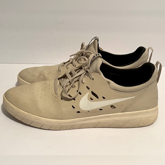 Nike Nyjah Free SB Beach - Picture 1 of 16